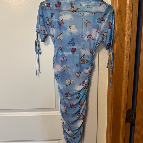 Motel Rocks Blue and White Mesh Butterfly Wrap Midi Dress - Picture 5 of 5